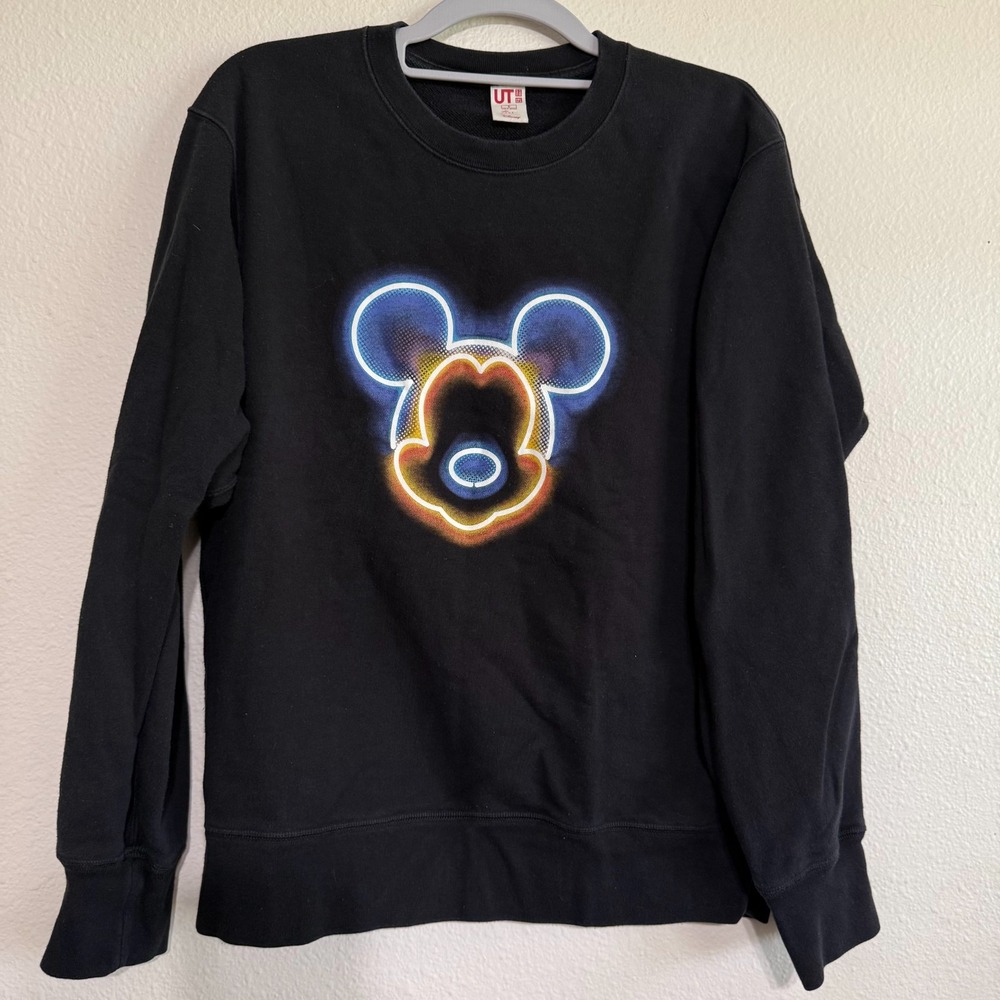 Uniqlo Disney Mickey Mouse Neon Glow Sweatshirt Men's‎ Small Black Pullover